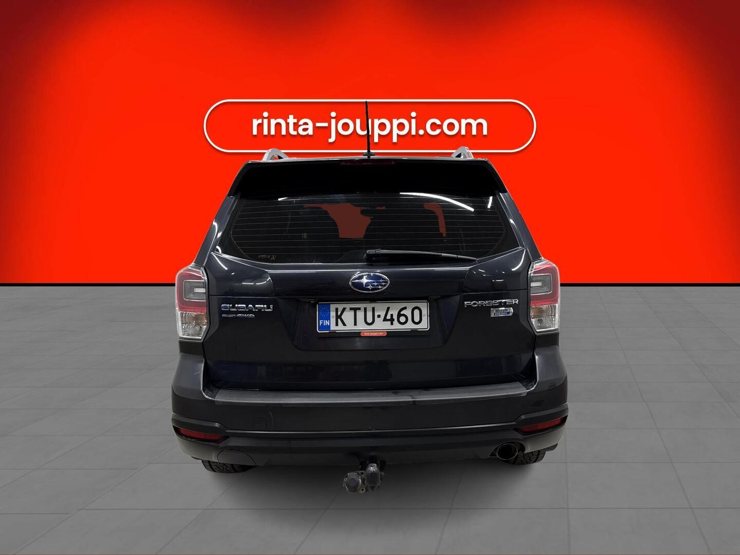 SUBARU Forester 2016