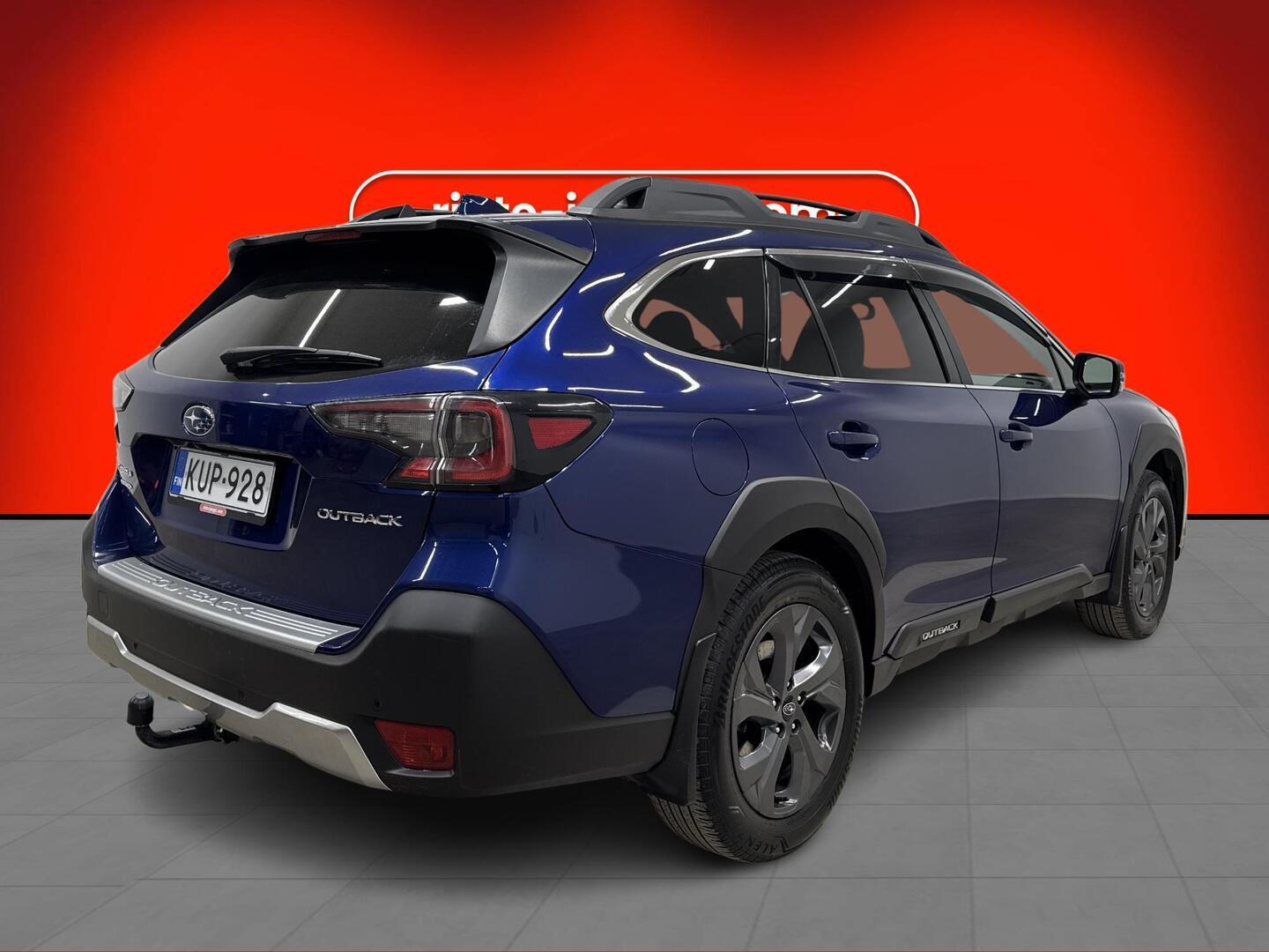 SUBARU OUTBACK 2022