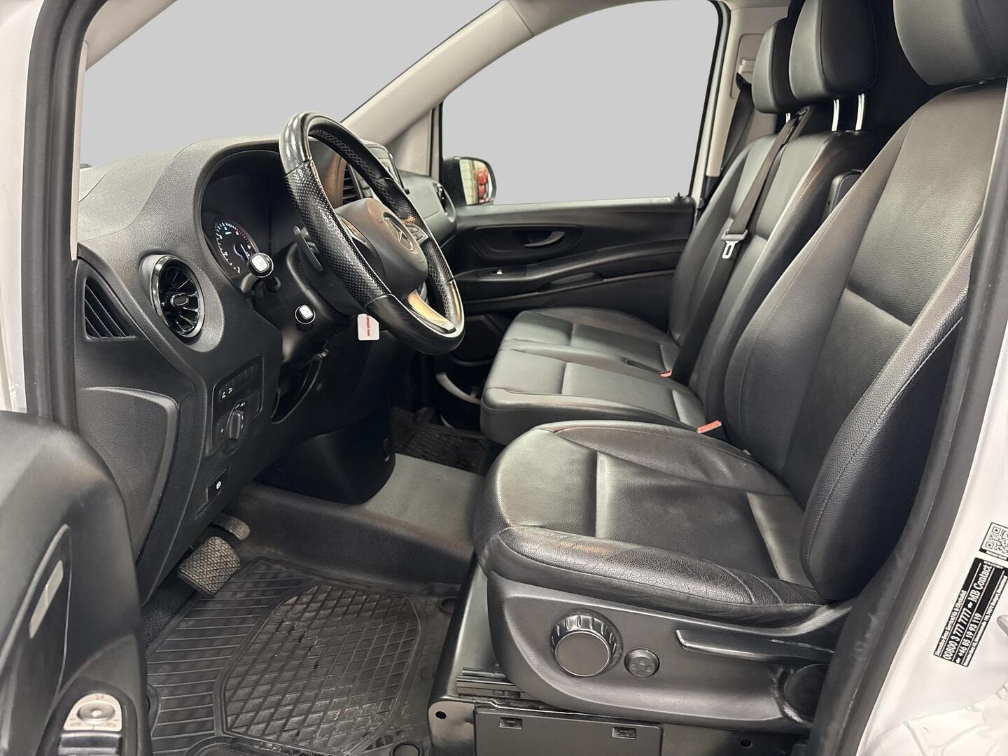 MERCEDES-BENZ Vito 2022