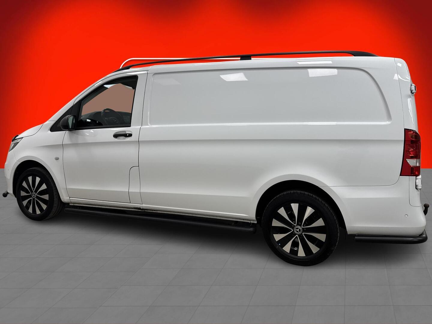 MERCEDES-BENZ Vito 2022