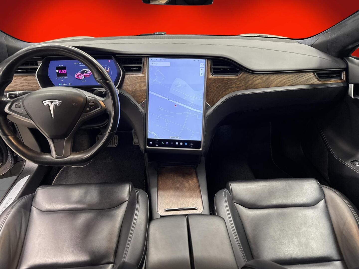 TESLA Model S 2020