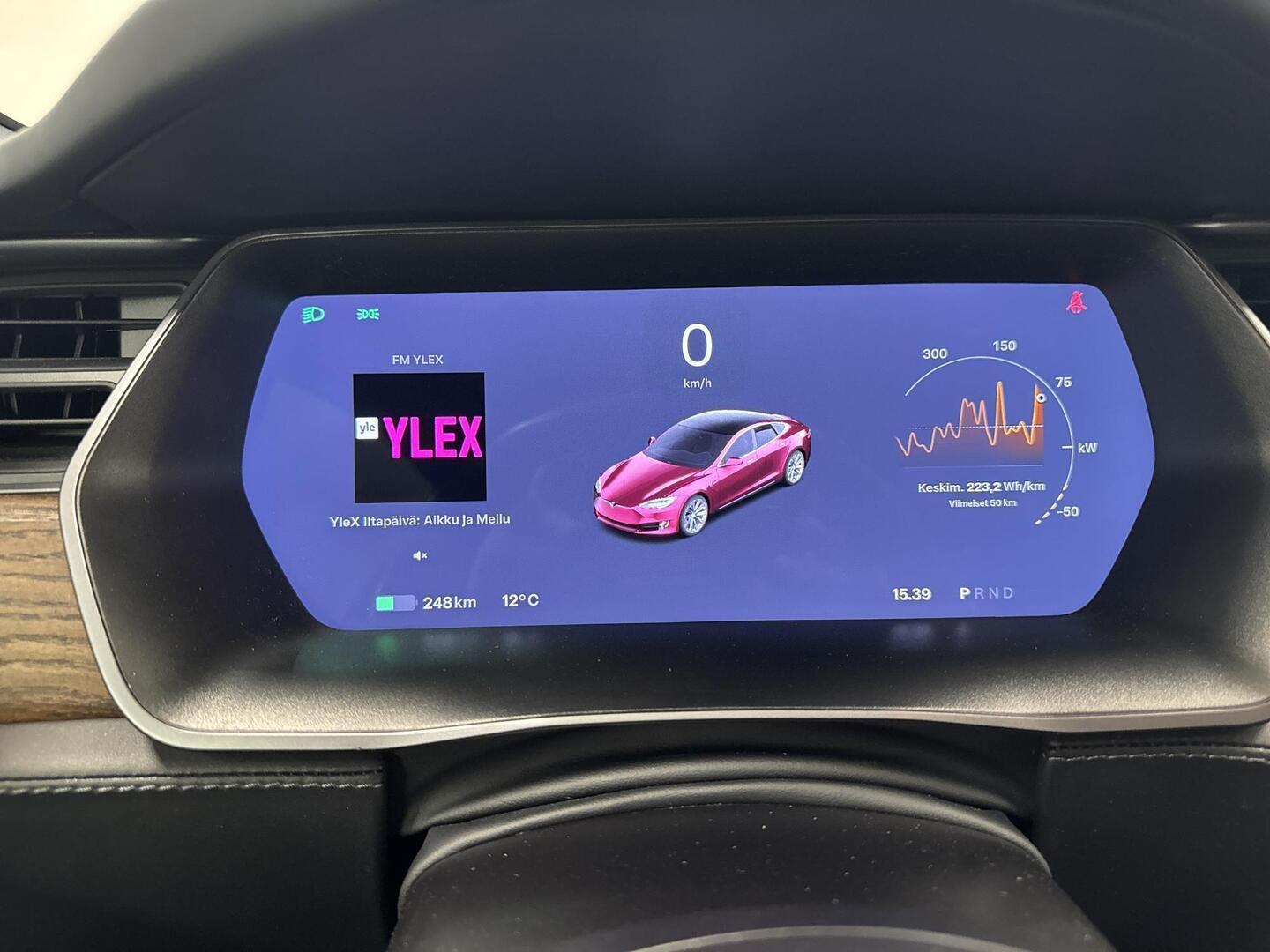 TESLA Model S 2020