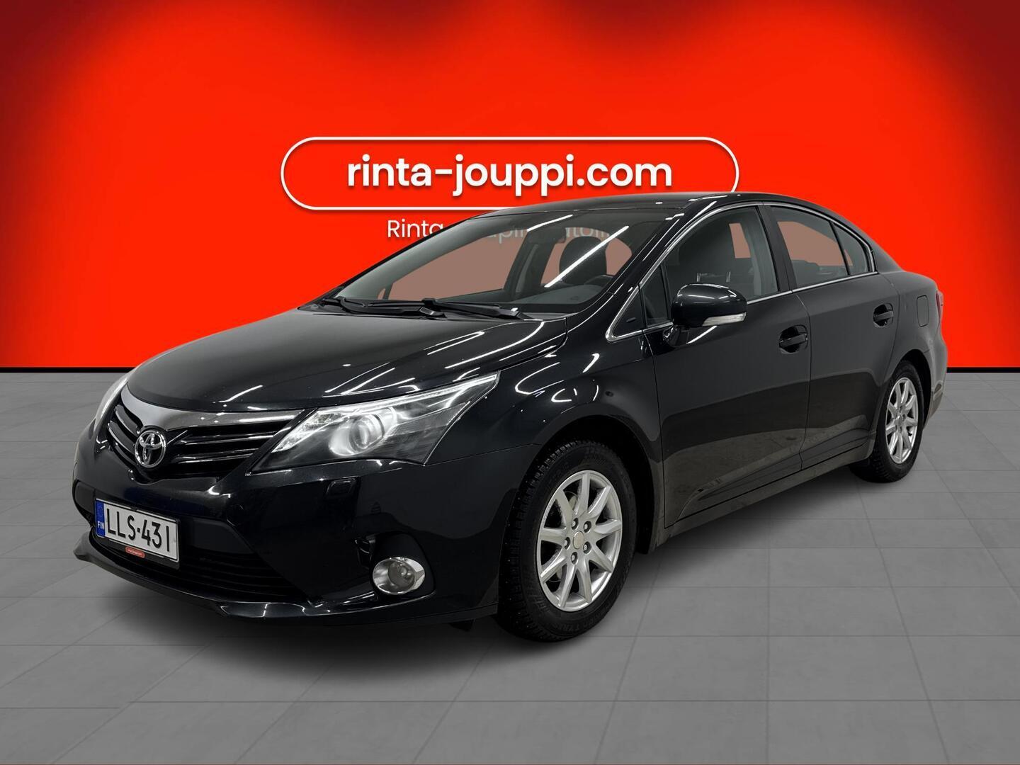 TOYOTA Avensis 2013