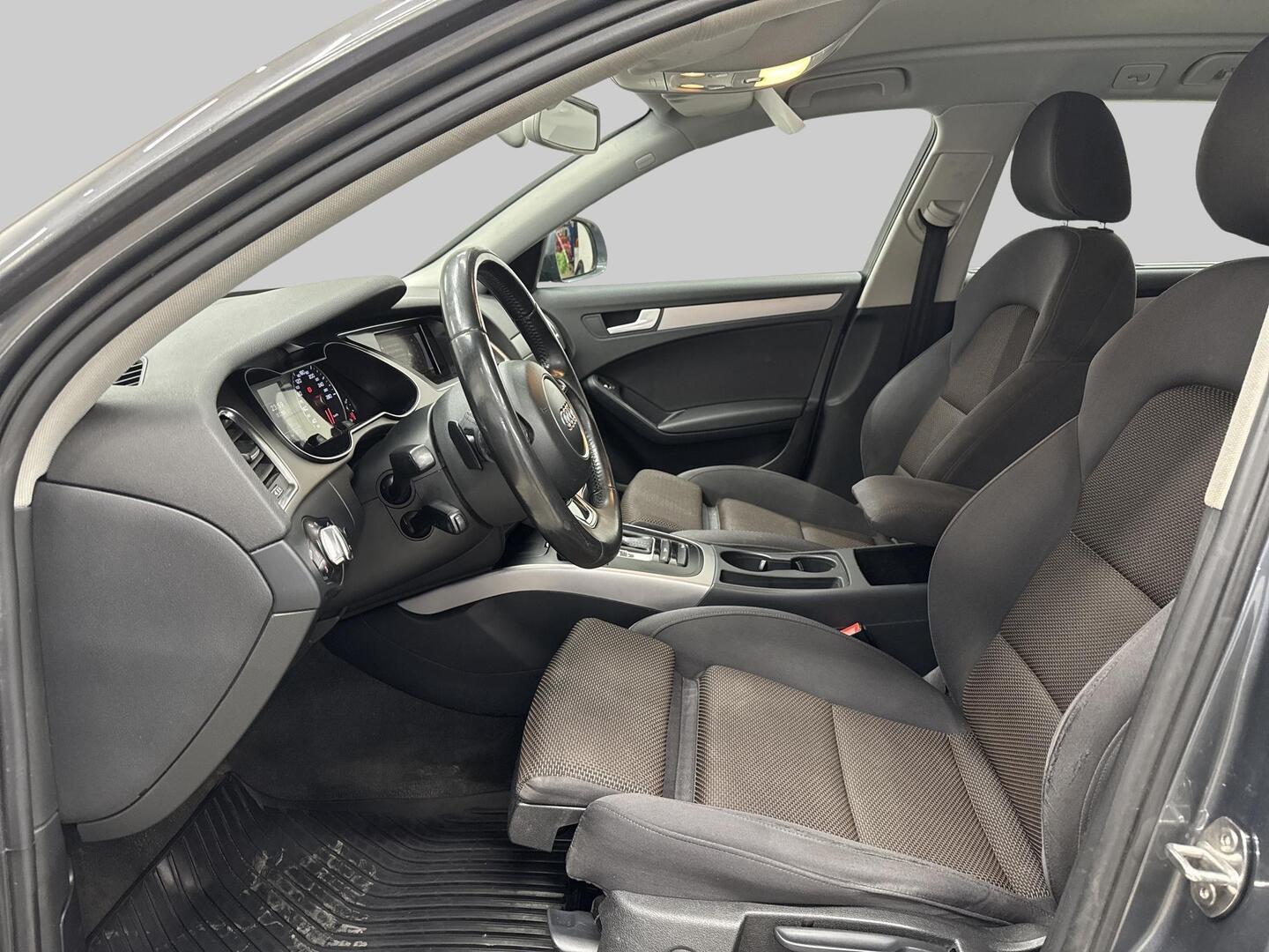 AUDI A4 allroad quattro 2013