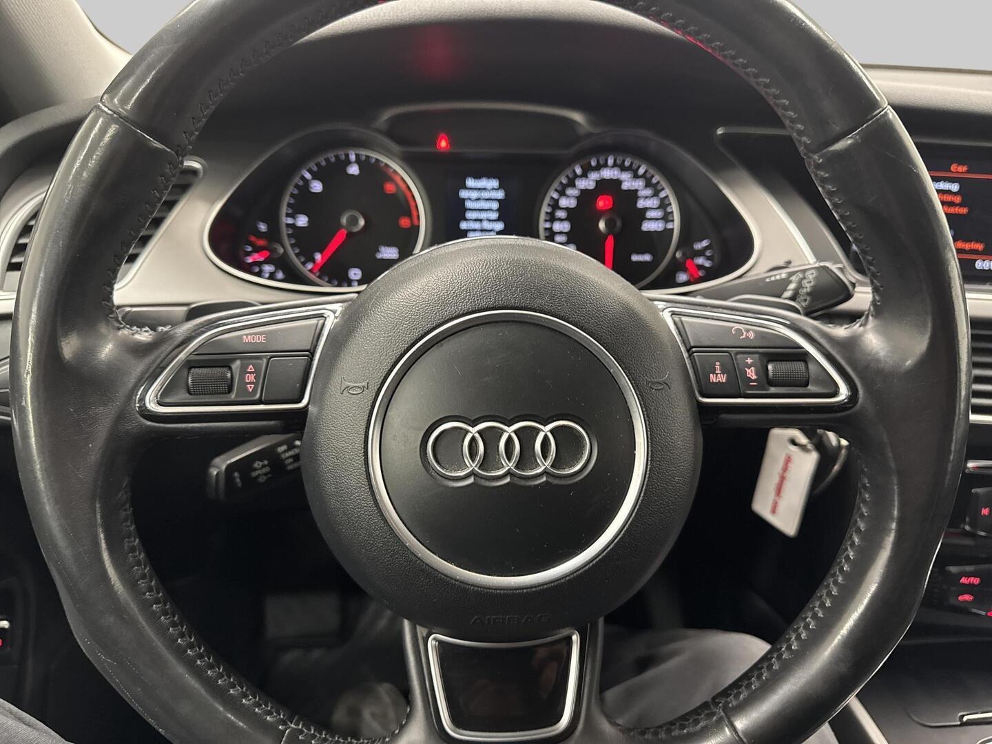 AUDI A4 allroad quattro 2013