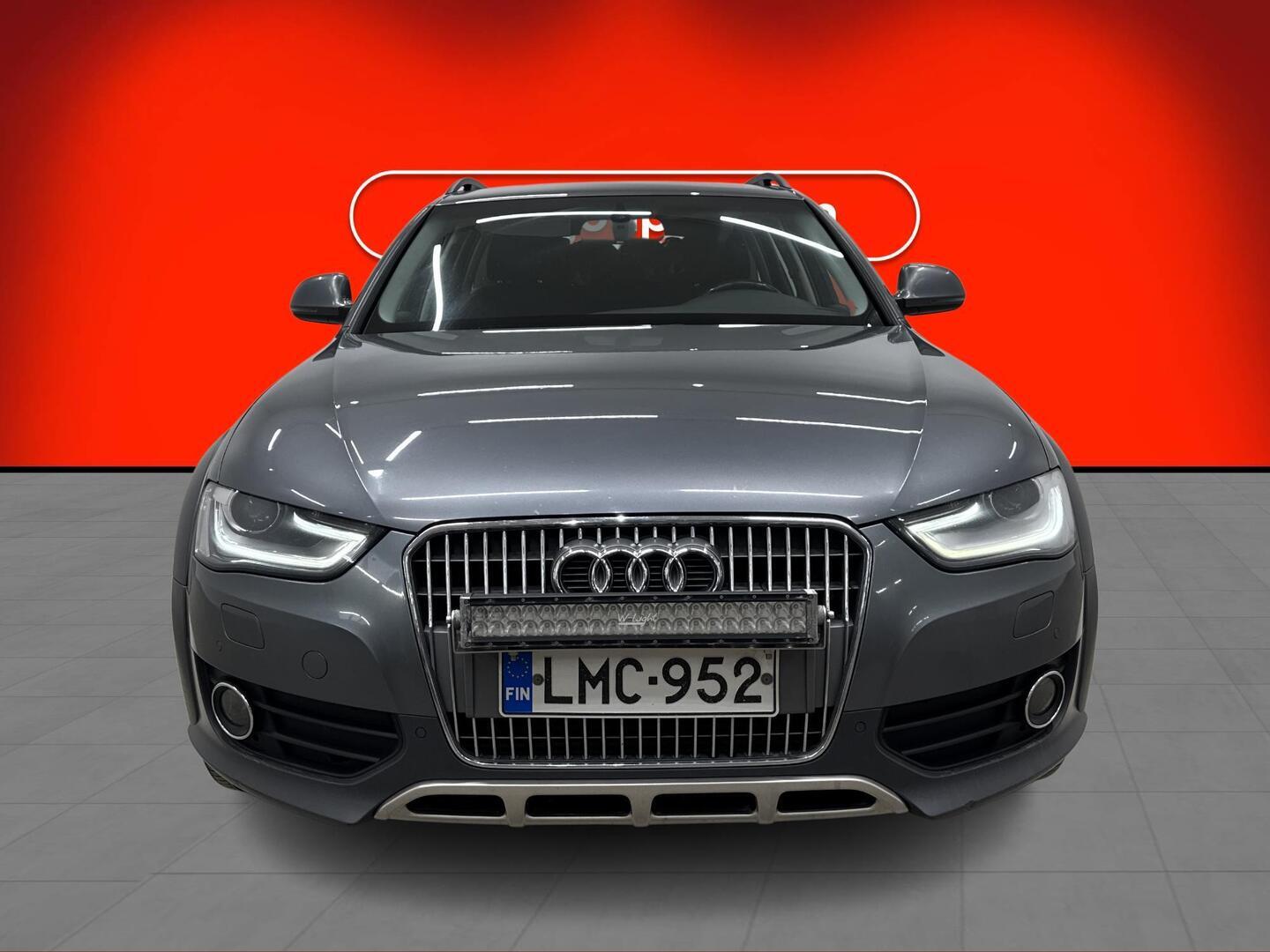 AUDI A4 allroad quattro 2013