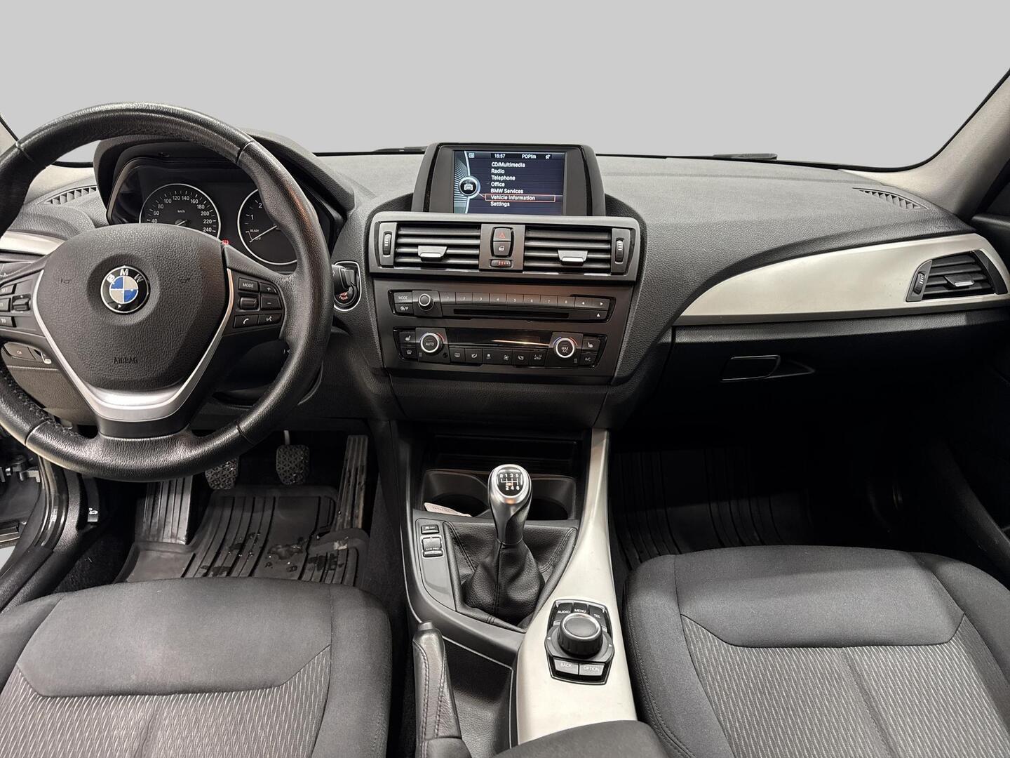 BMW 114 2014