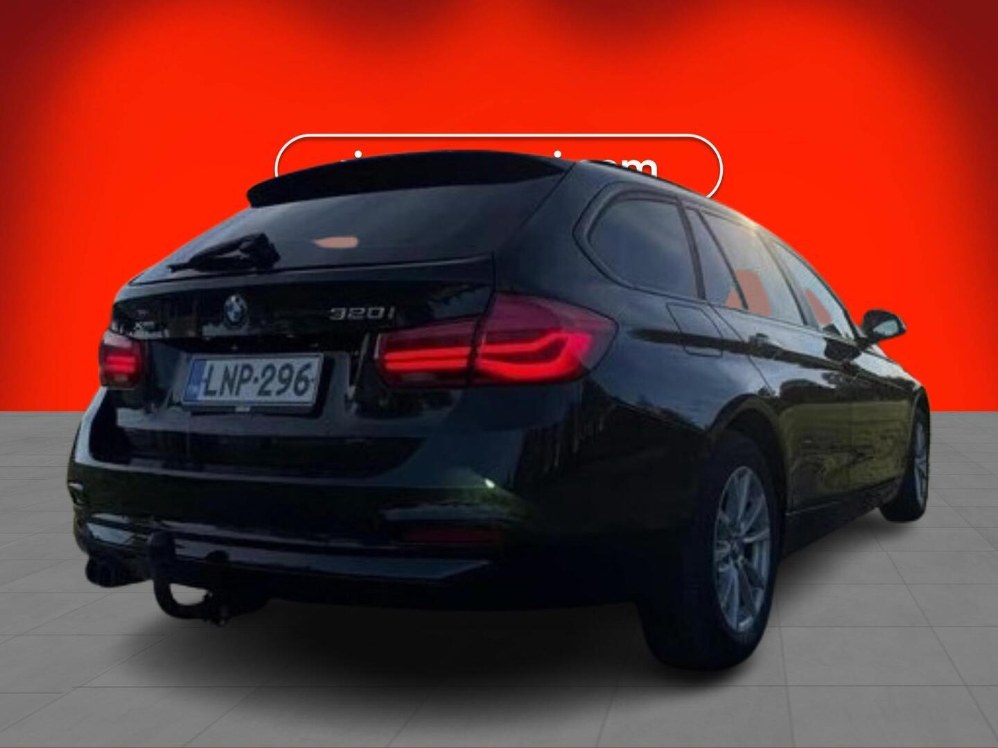 BMW 320 2016