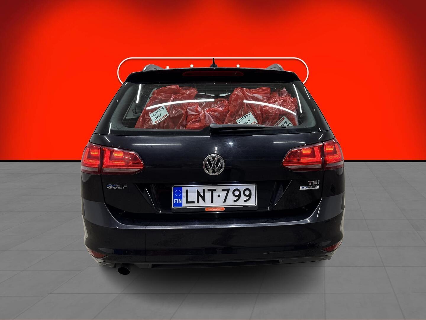 VOLKSWAGEN Golf 2017