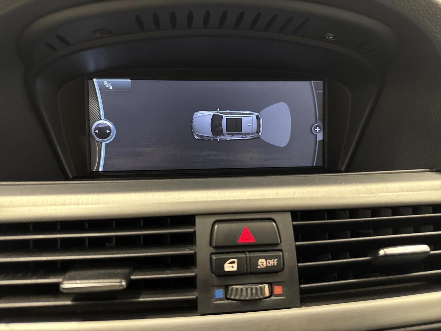 BMW 320 2011