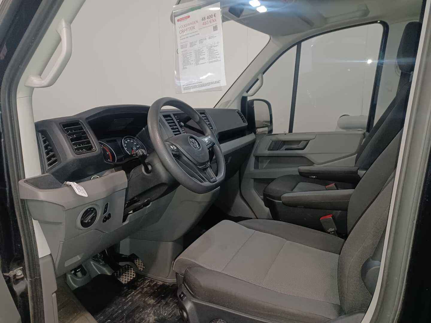 VOLKSWAGEN Crafter 2021