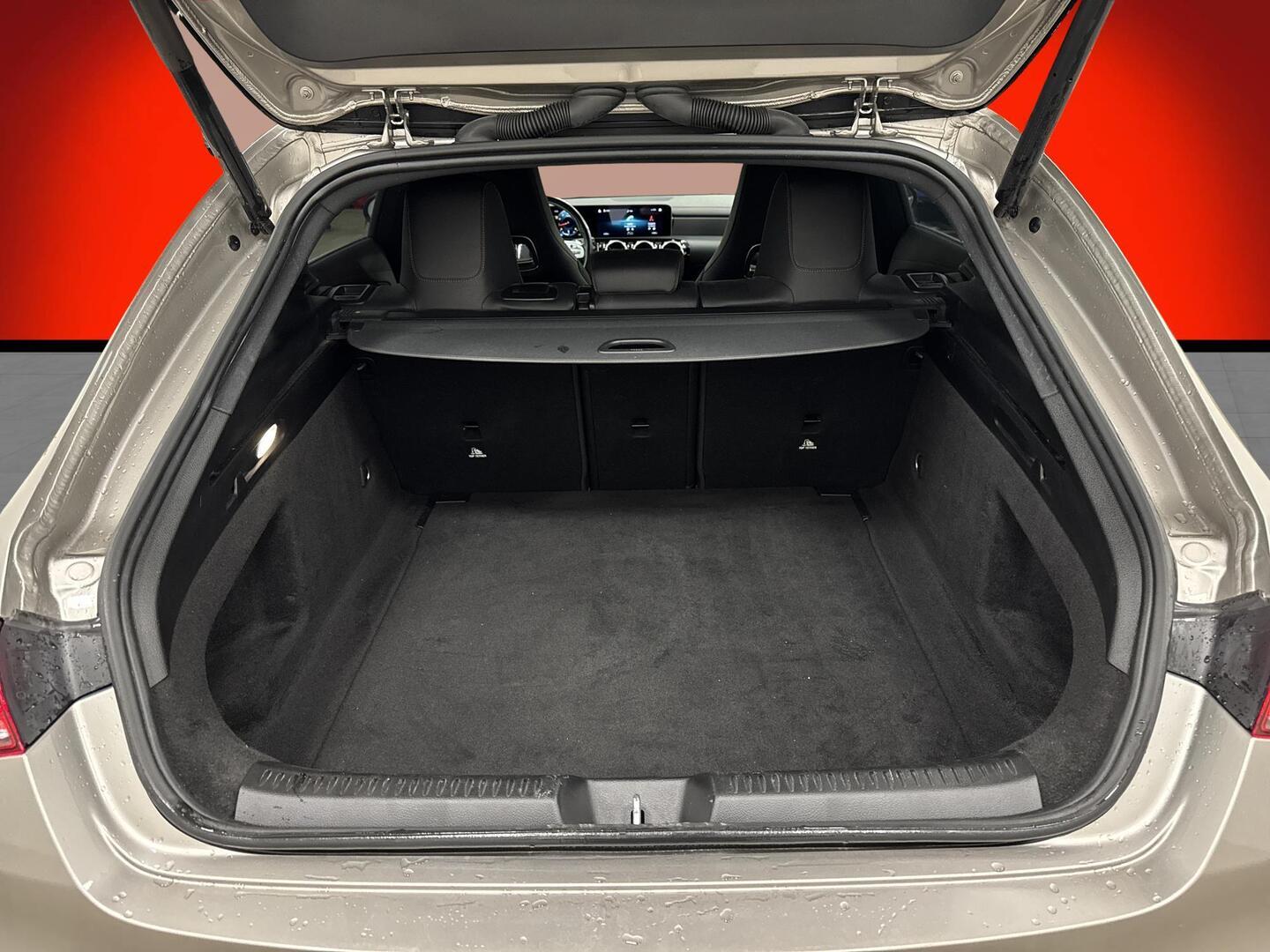 MERCEDES-BENZ CLA 2020