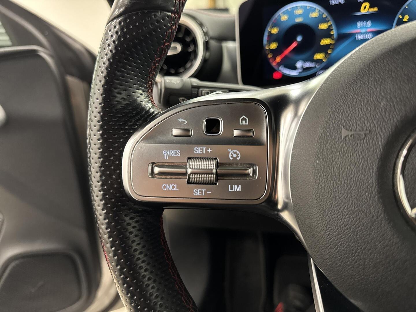 MERCEDES-BENZ CLA 2020