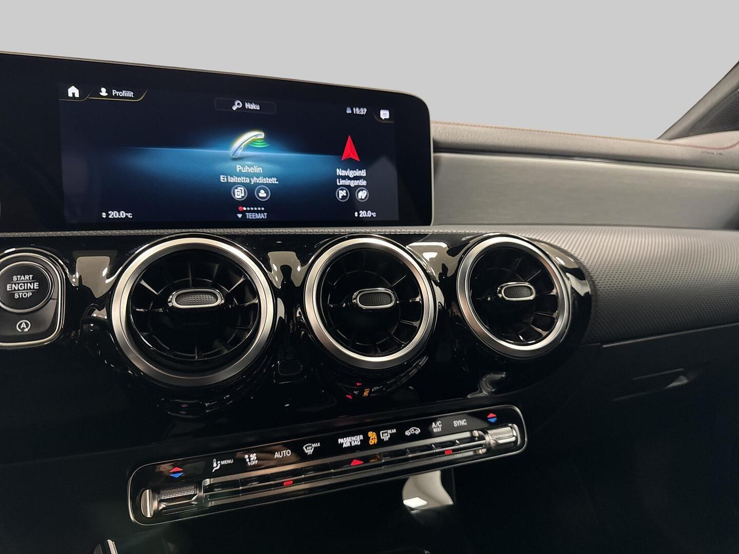 MERCEDES-BENZ CLA 2020