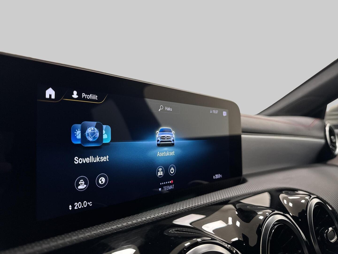 MERCEDES-BENZ CLA 2020