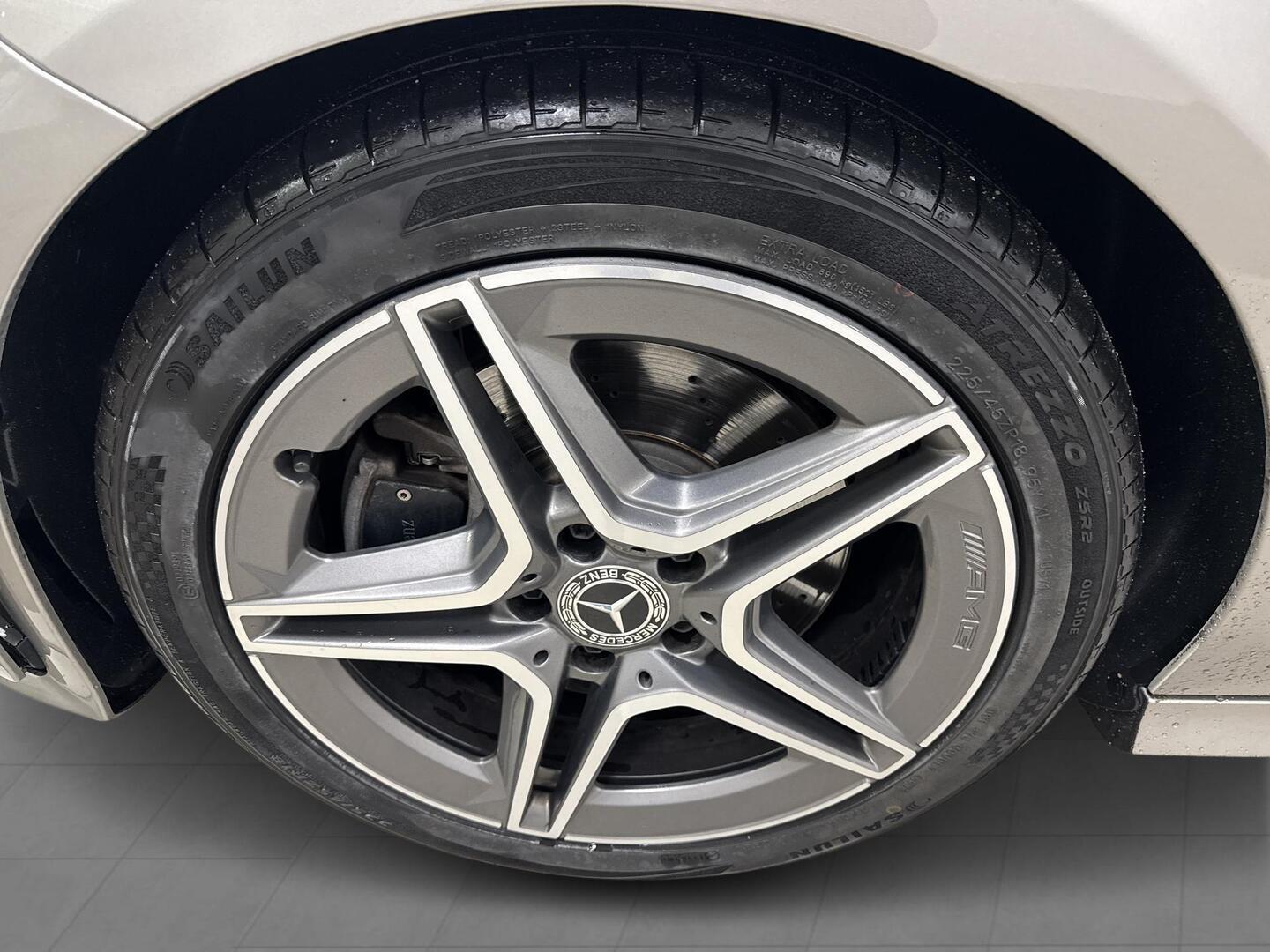MERCEDES-BENZ CLA 2020