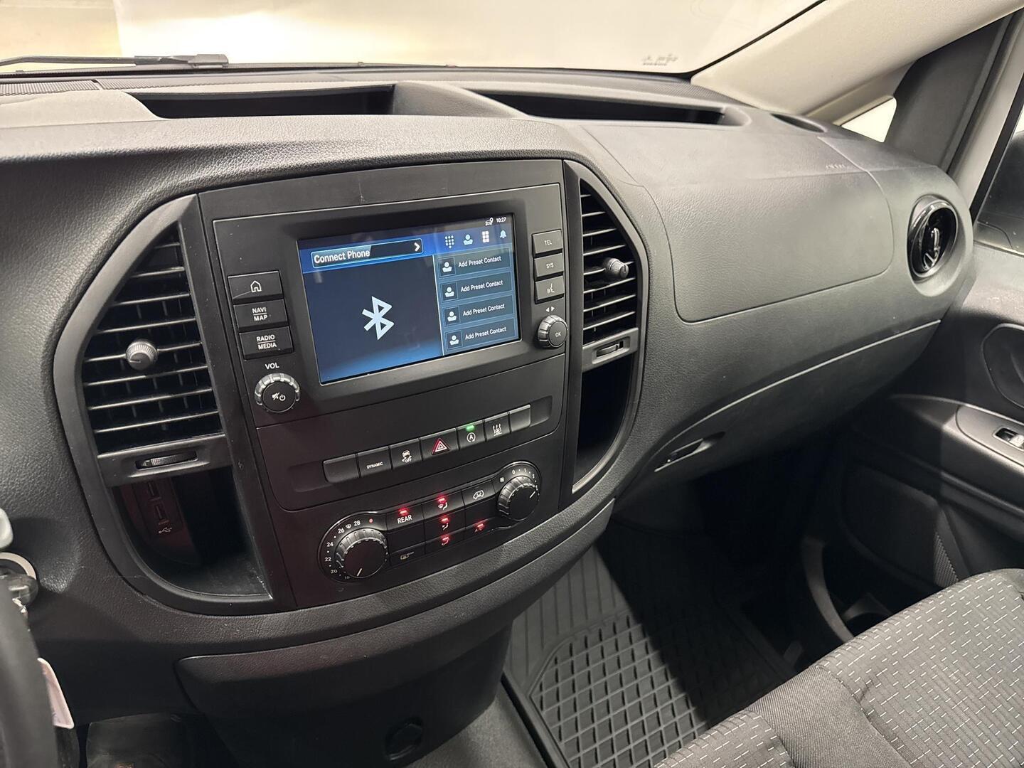 MERCEDES-BENZ VITO 2022