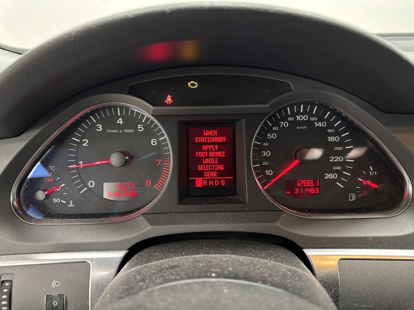 AUDI A6 2006