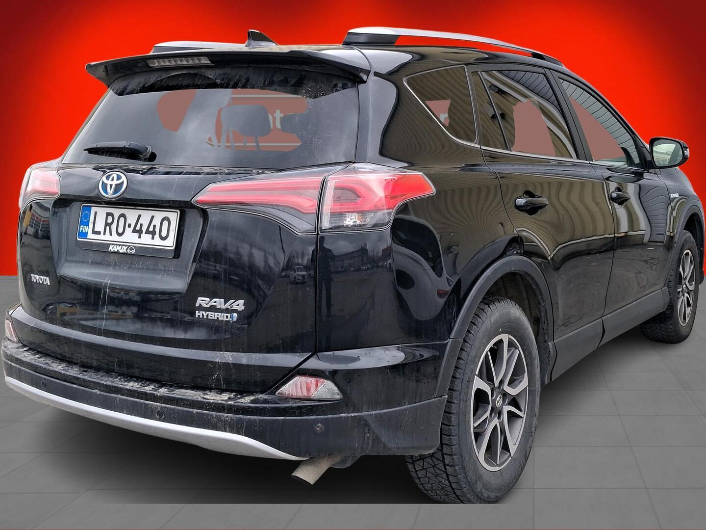TOYOTA RAV4 2017
