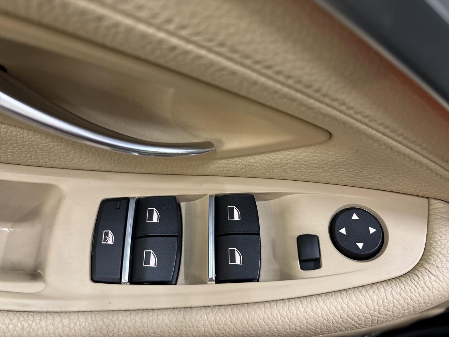 BMW 520 2015