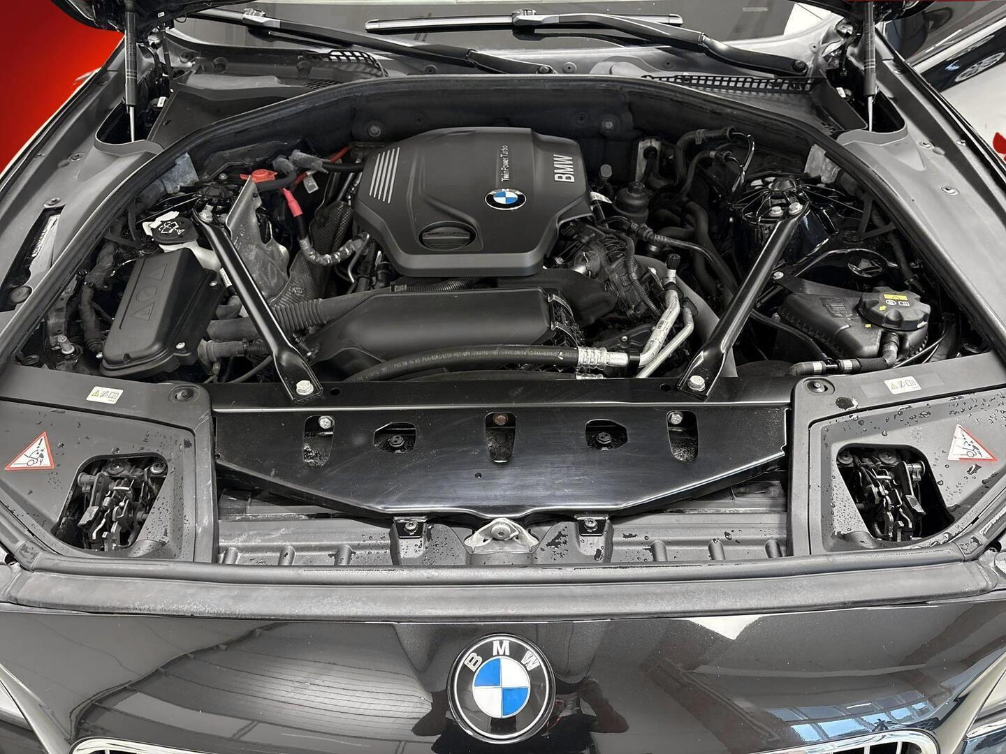 BMW 520 2015