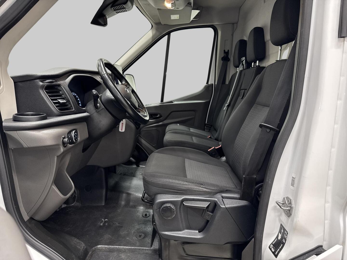 FORD TRANSIT 2021