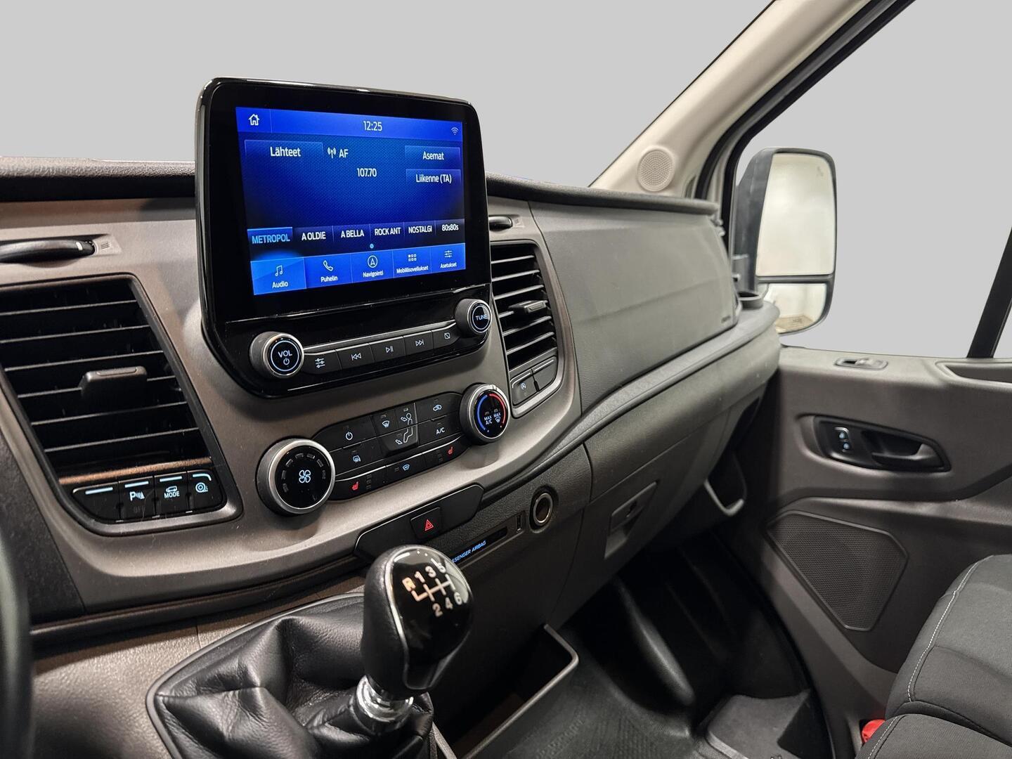 FORD TRANSIT 2021