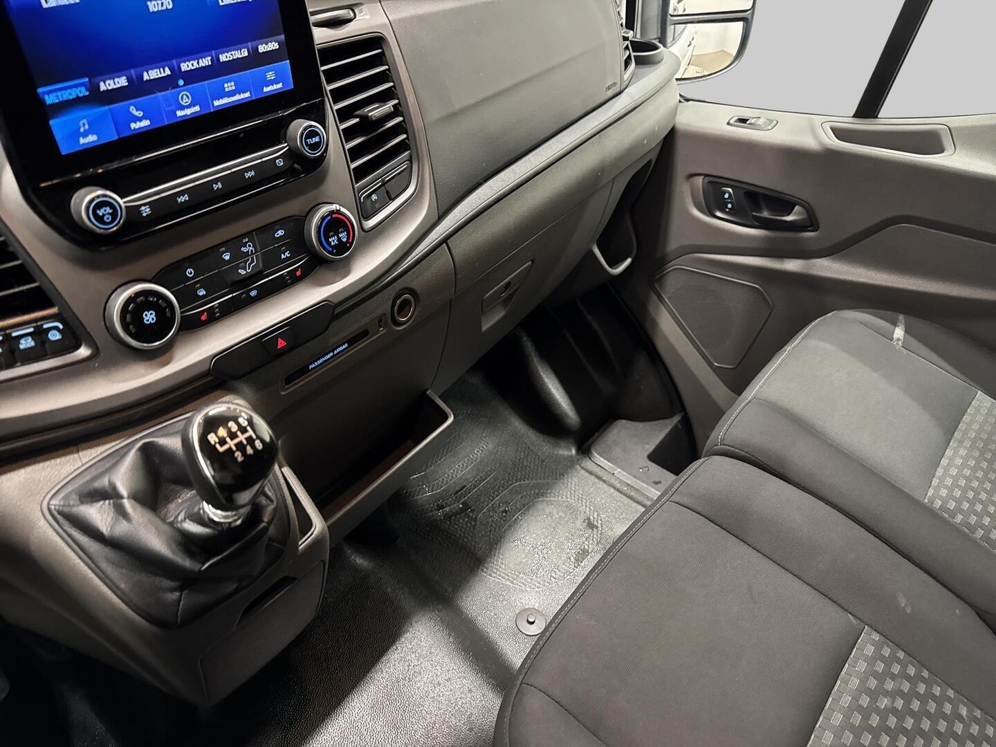 FORD TRANSIT 2021