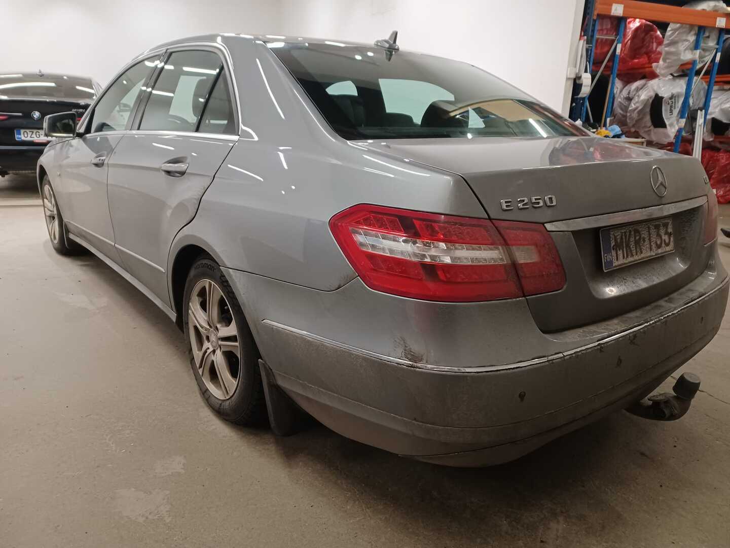 MERCEDES-BENZ E 2011