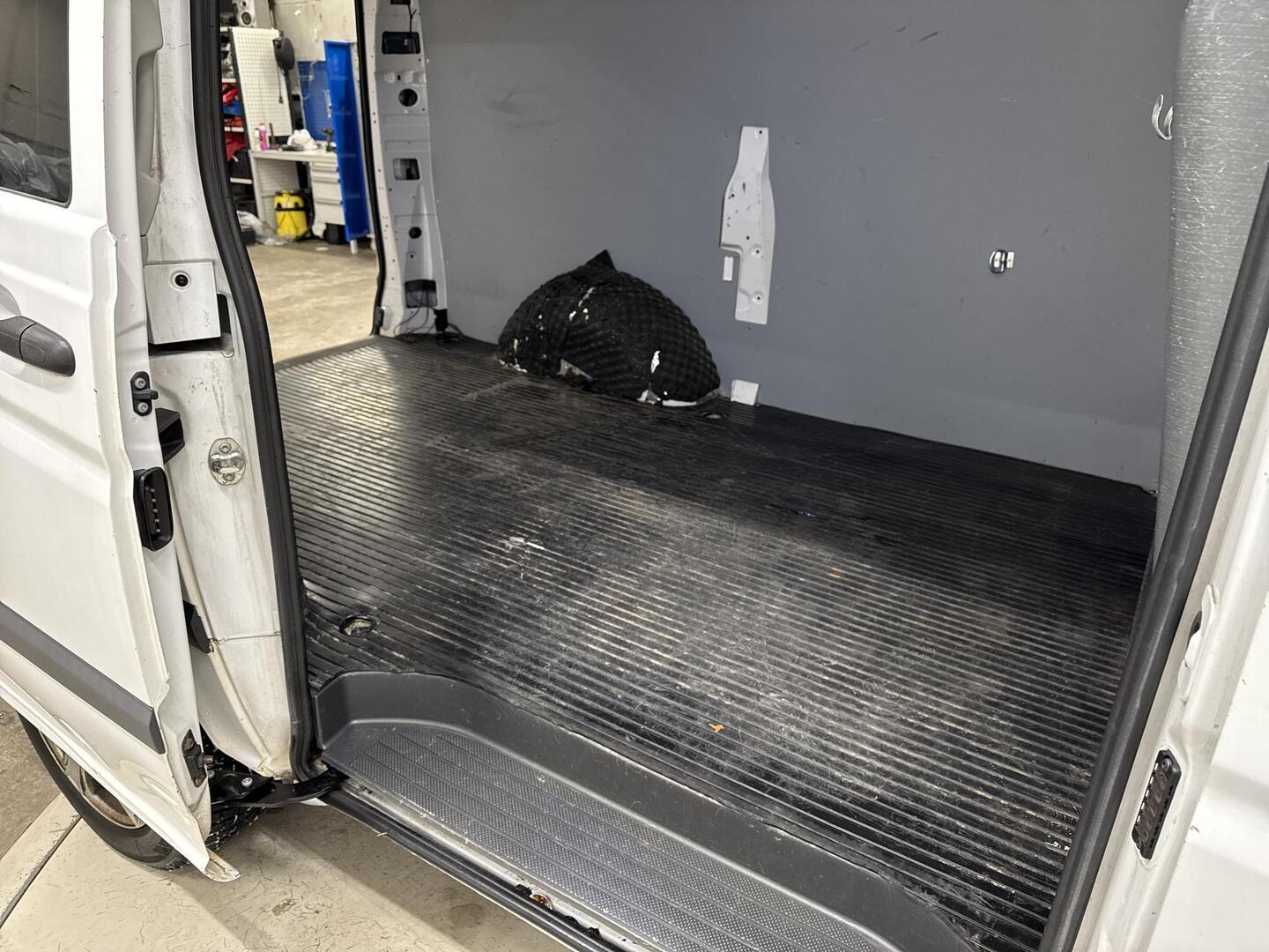 MERCEDES-BENZ Vito 2013