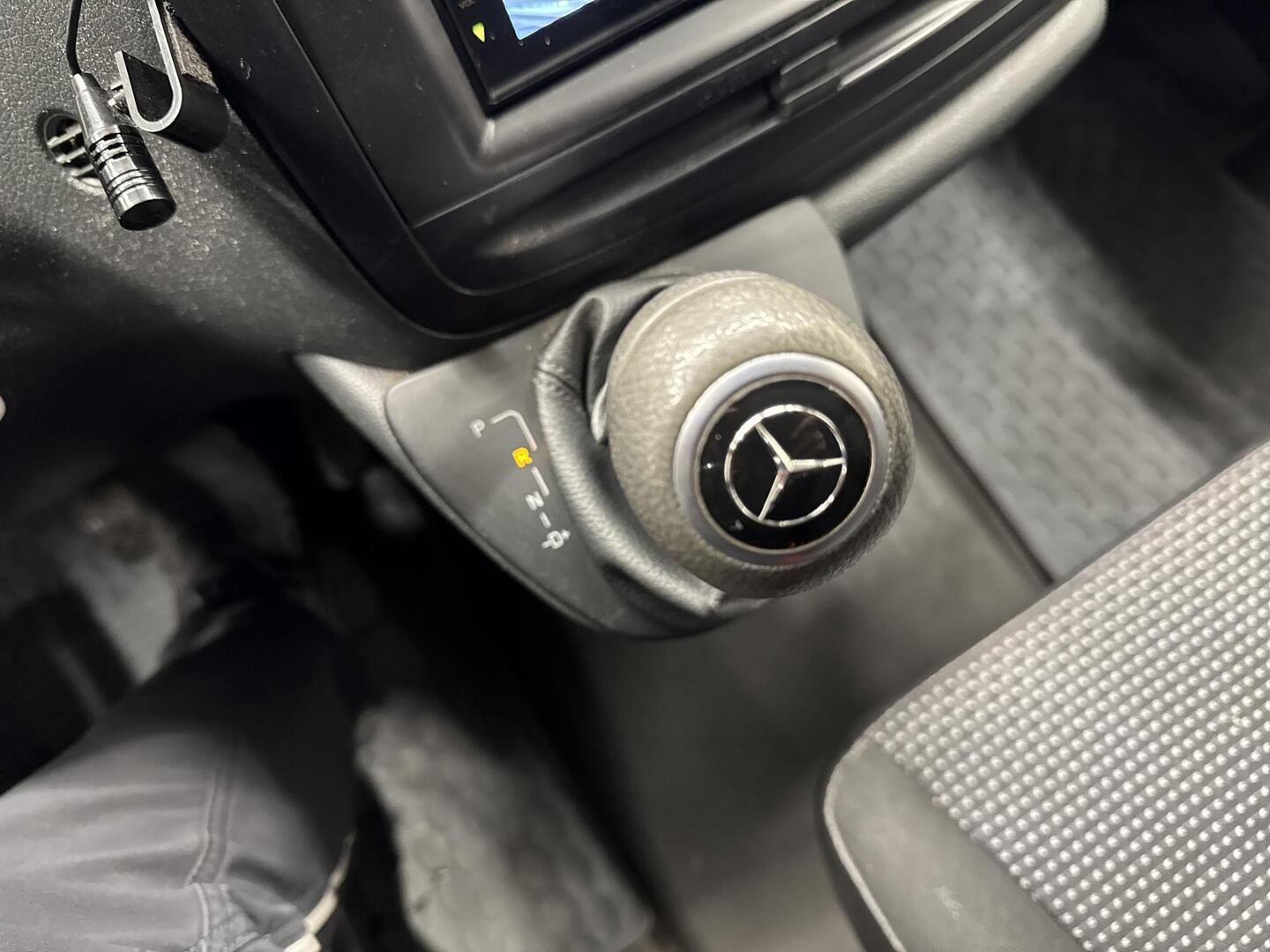 MERCEDES-BENZ Vito 2013