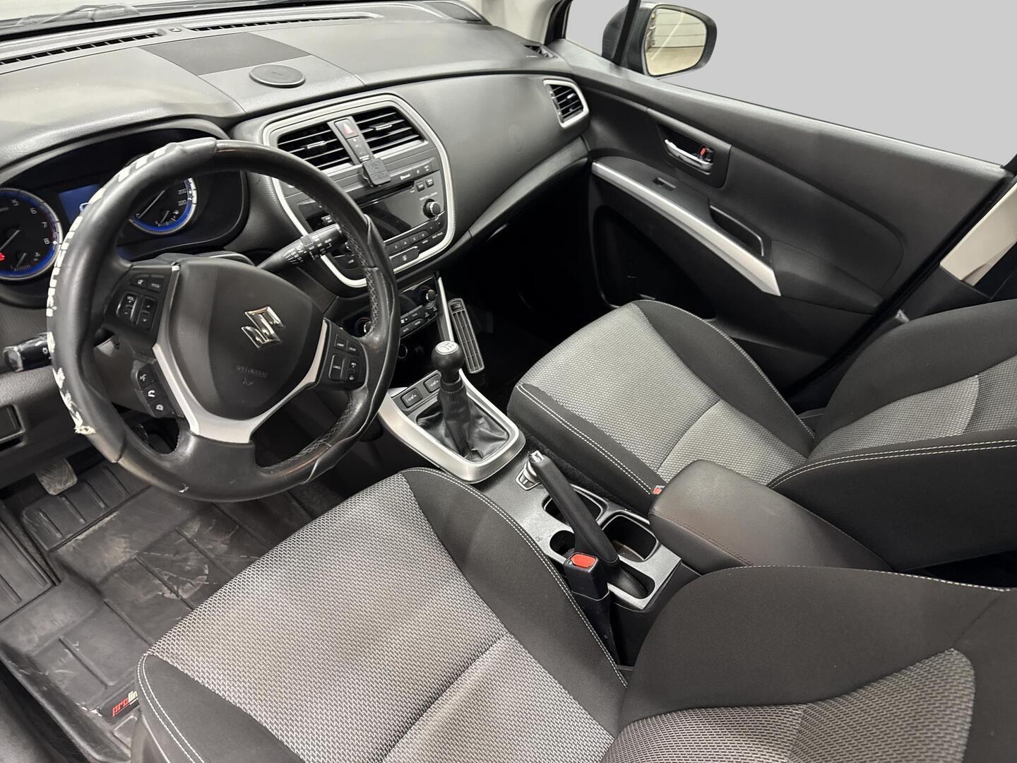 SUZUKI SX4 S-Cross 2014