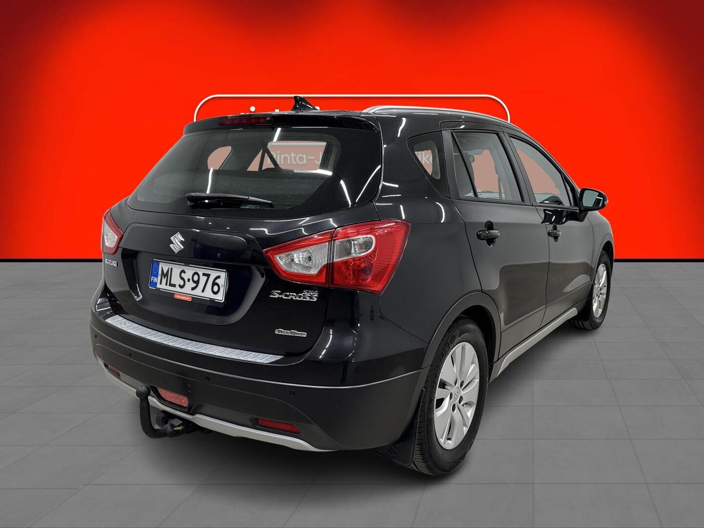 SUZUKI SX4 S-Cross 2014