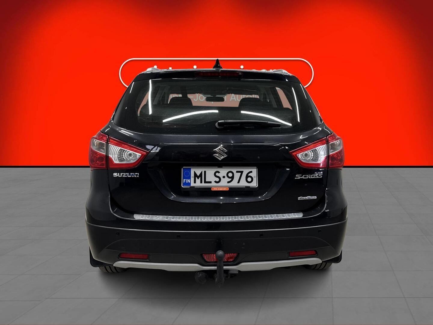 SUZUKI SX4 S-Cross 2014