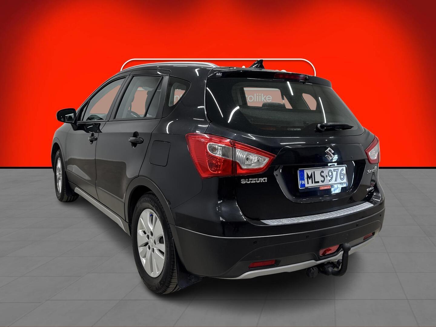 SUZUKI SX4 S-Cross 2014