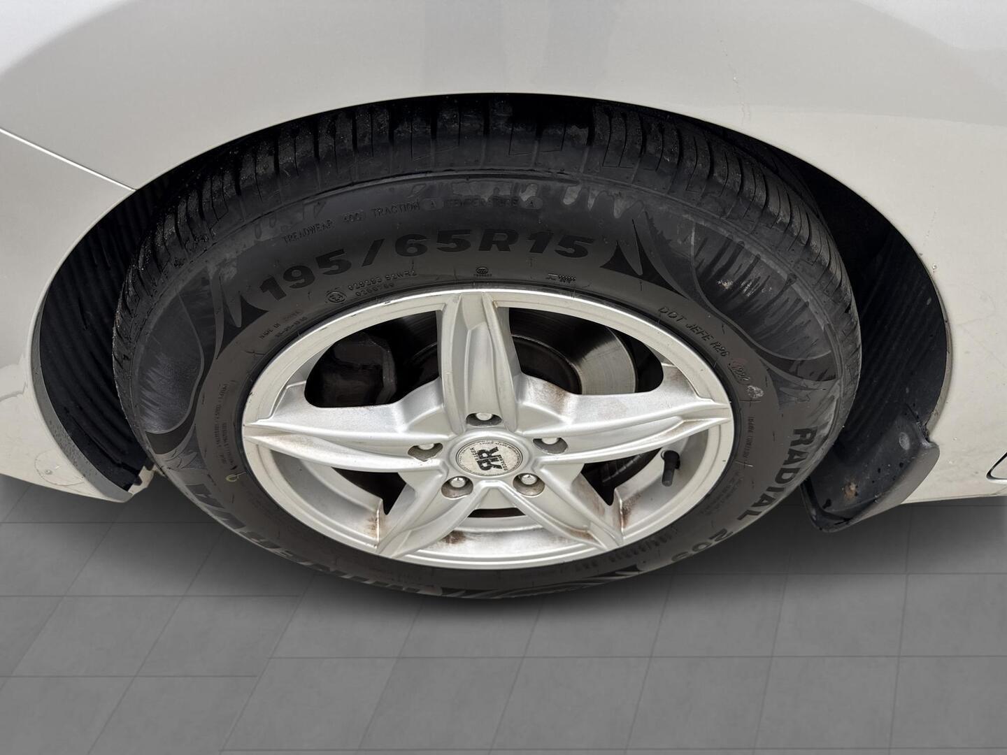 HYUNDAI i30 5d 2014