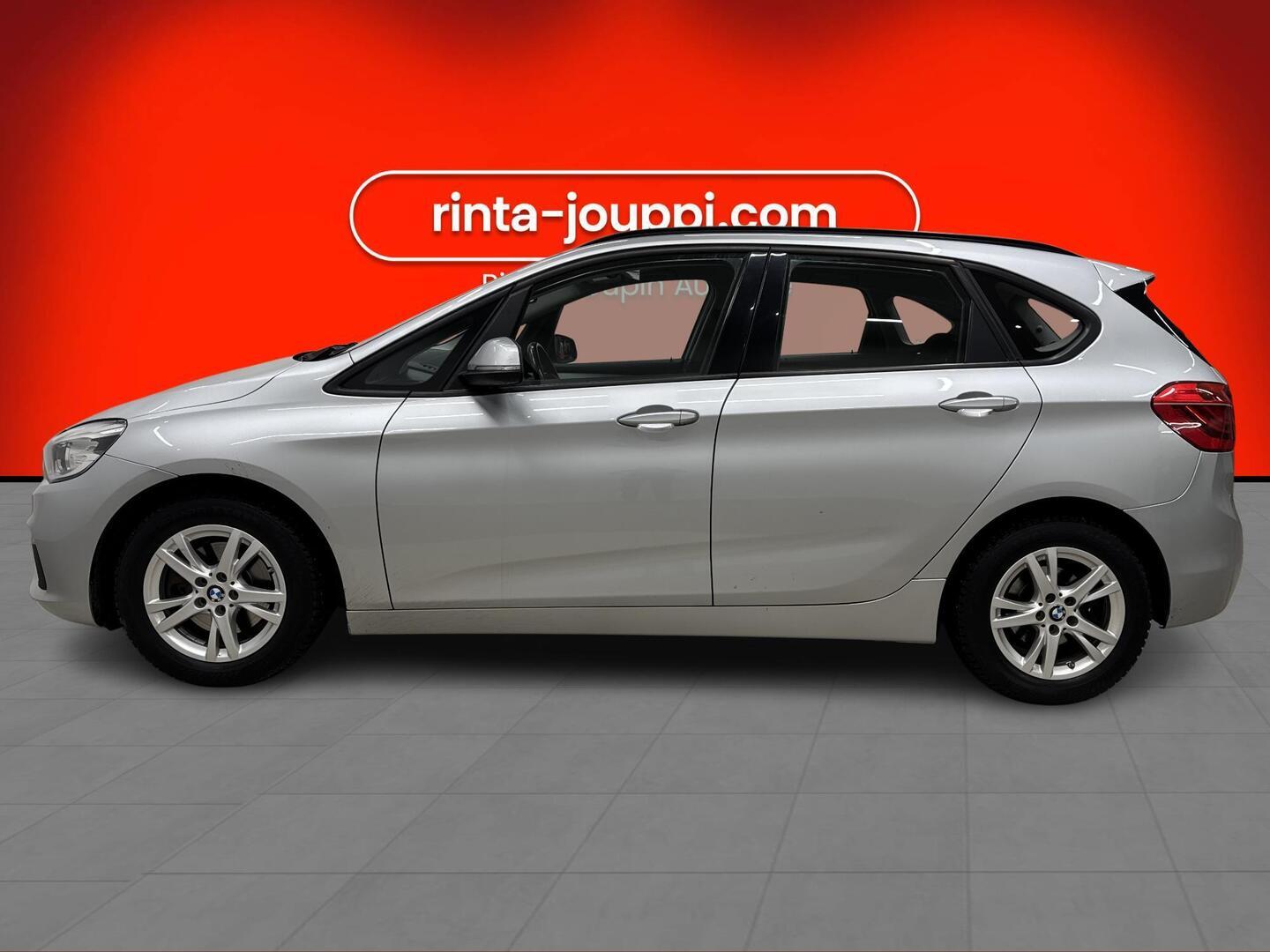 BMW 218 2014