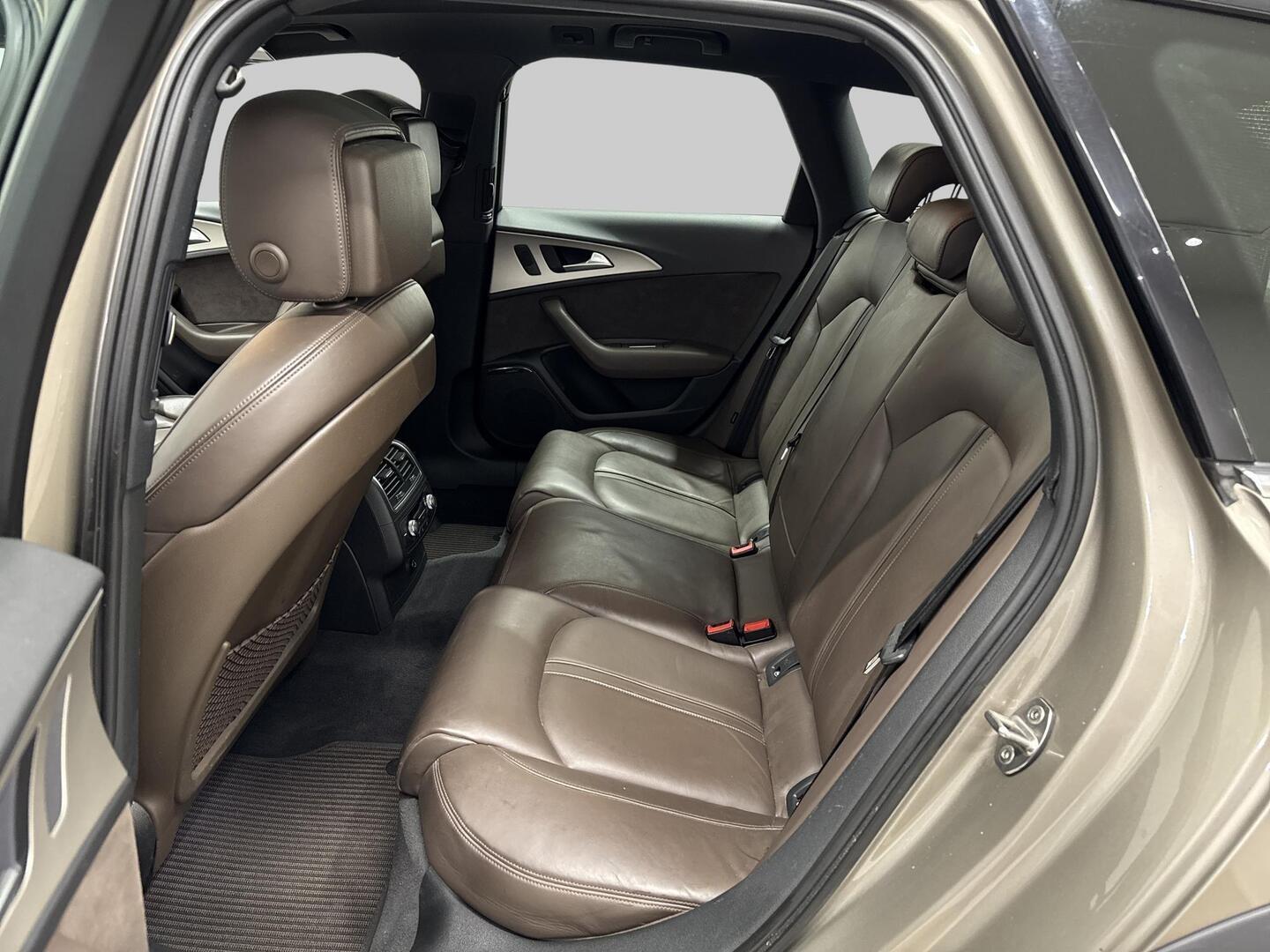 AUDI A6 allroad quattro 2016