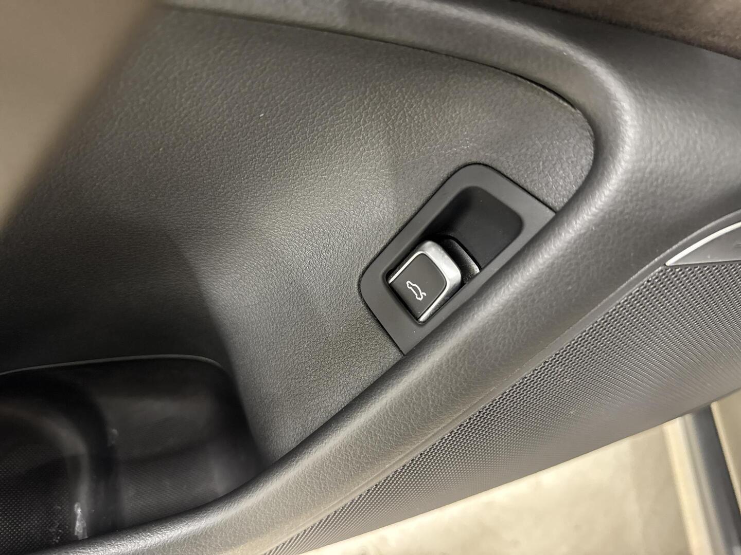 AUDI A6 allroad quattro 2016