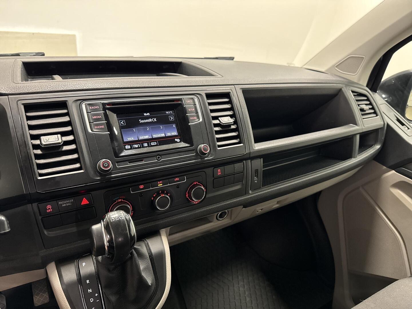 VOLKSWAGEN Transporter 2017
