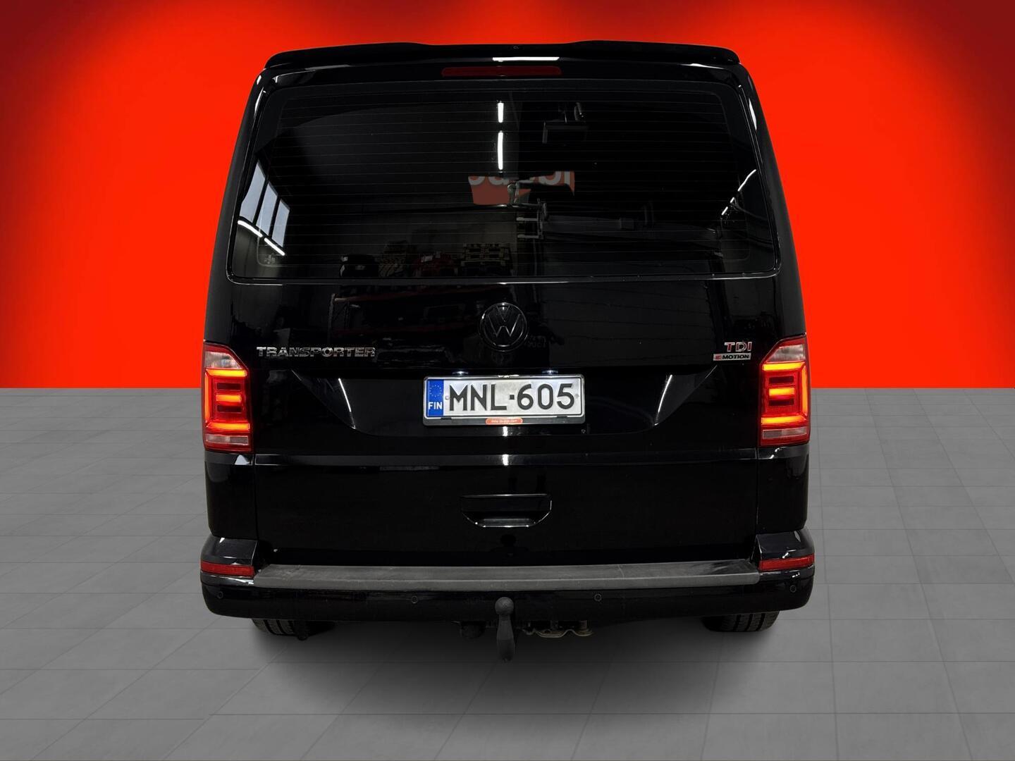 VOLKSWAGEN Transporter 2017