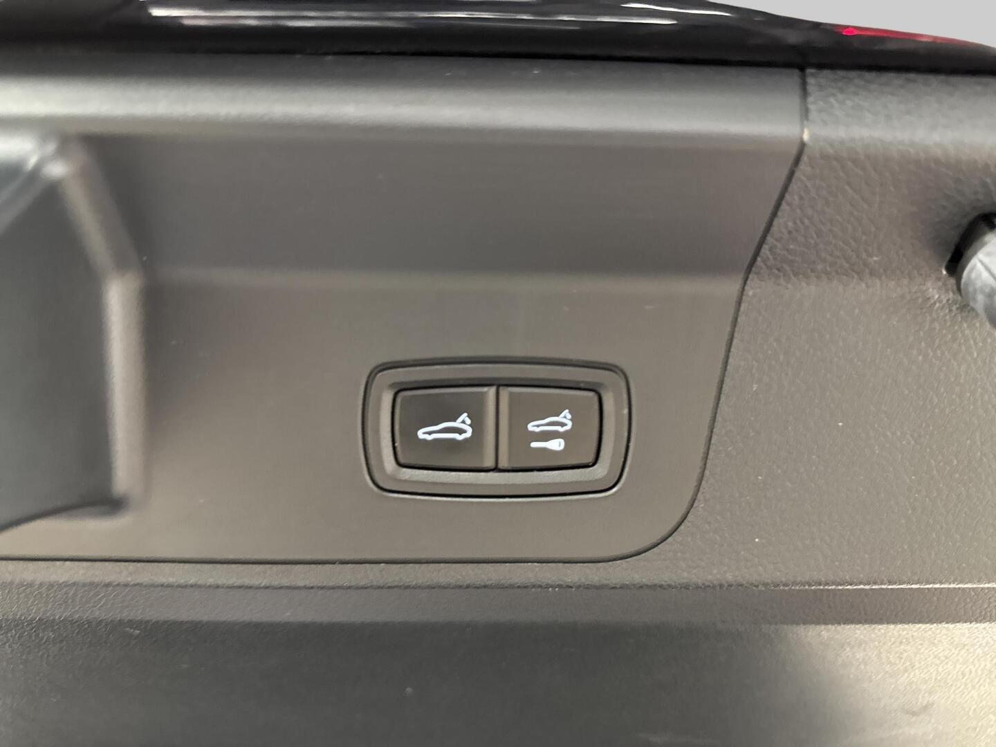 PORSCHE Panamera 2018