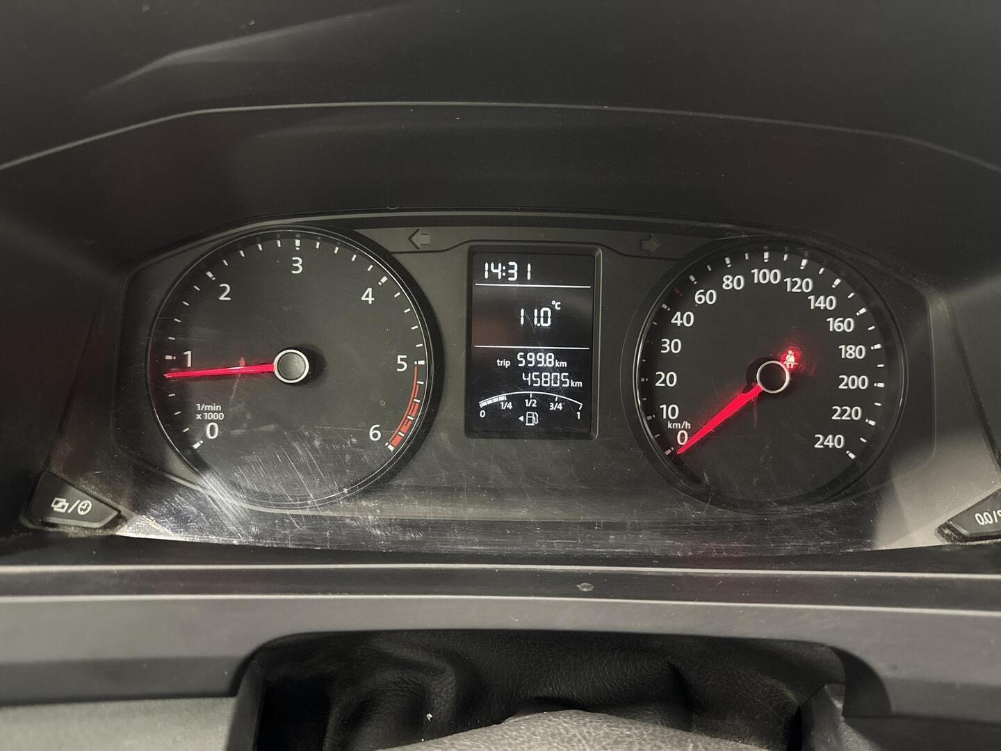VOLKSWAGEN Transporter 2018