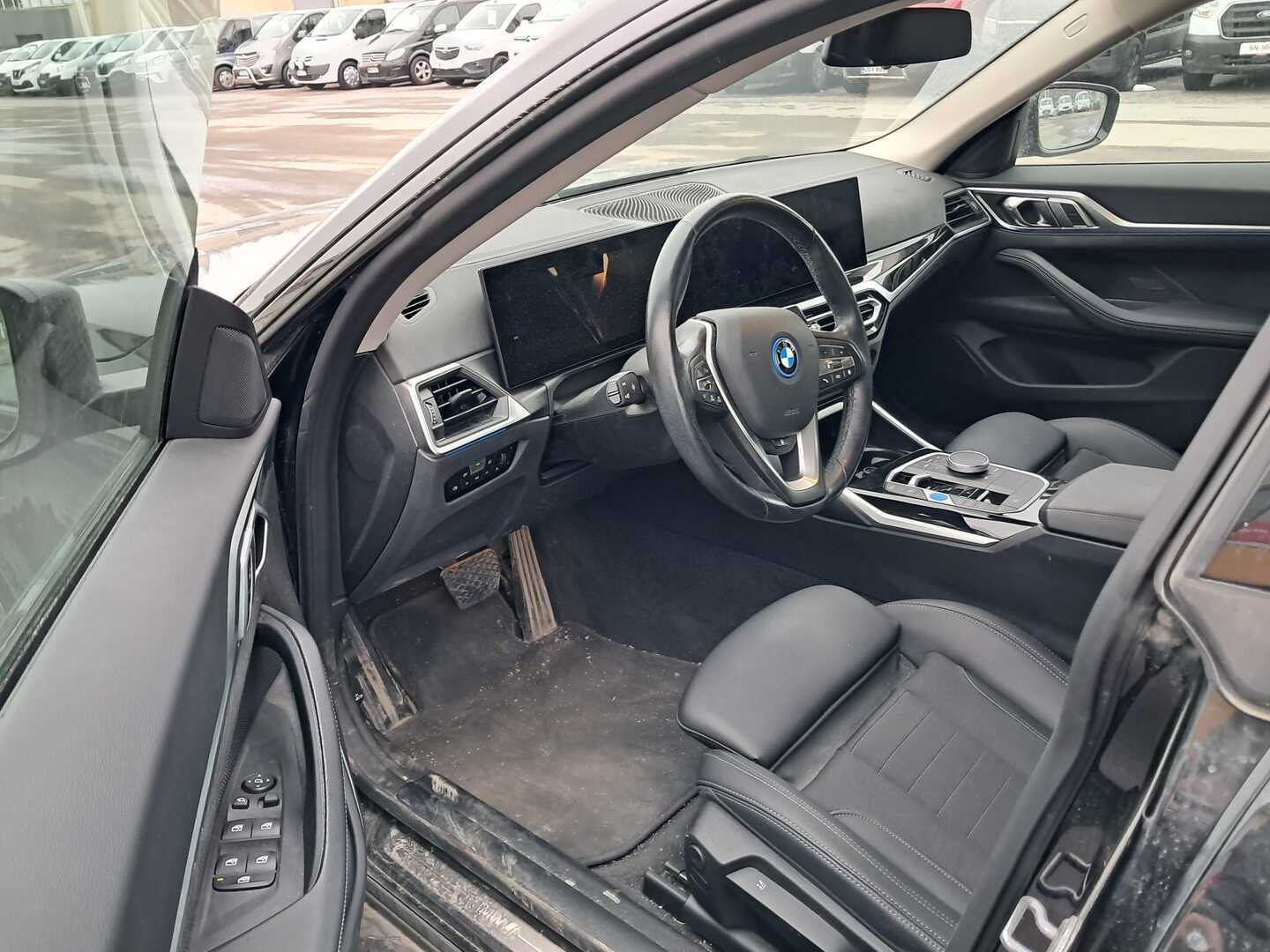 BMW i4 2023