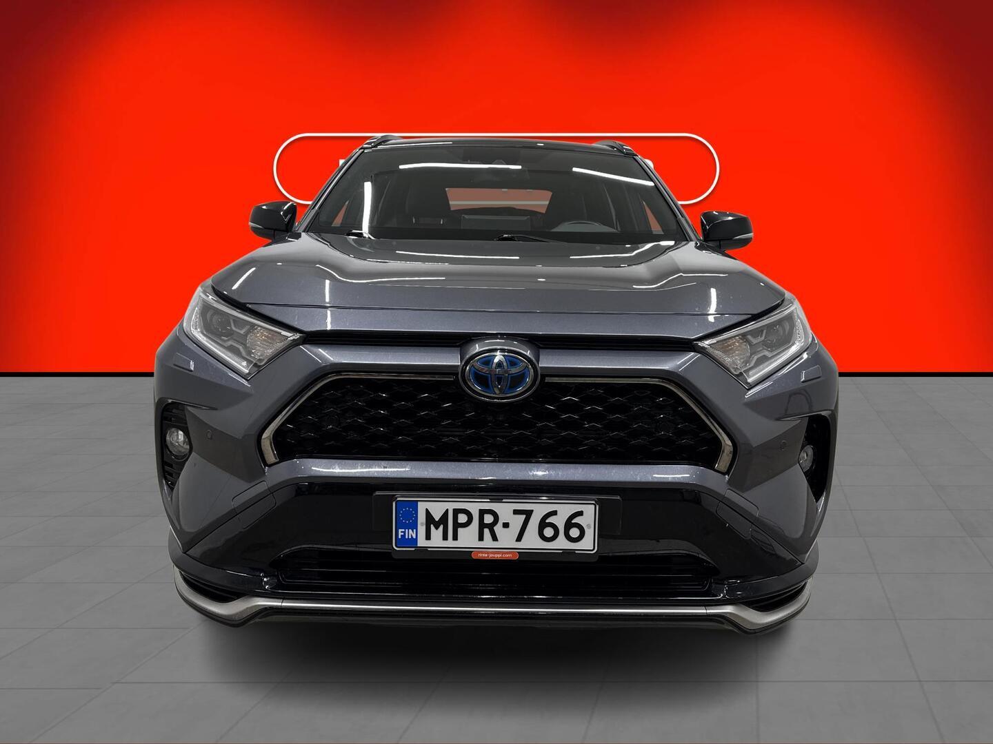 TOYOTA RAV4 PLUG-IN 2020