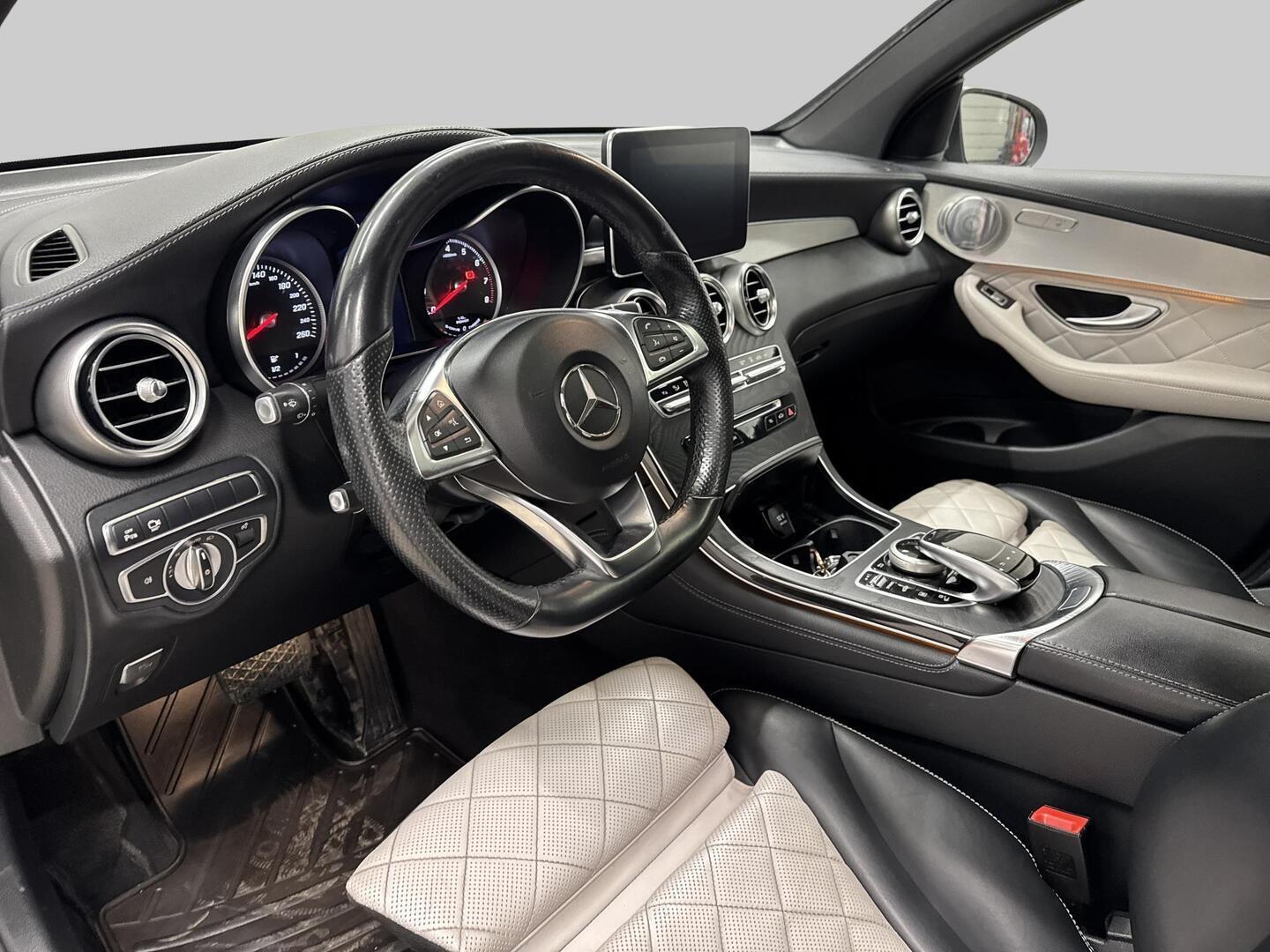 MERCEDES-BENZ GLC 2017