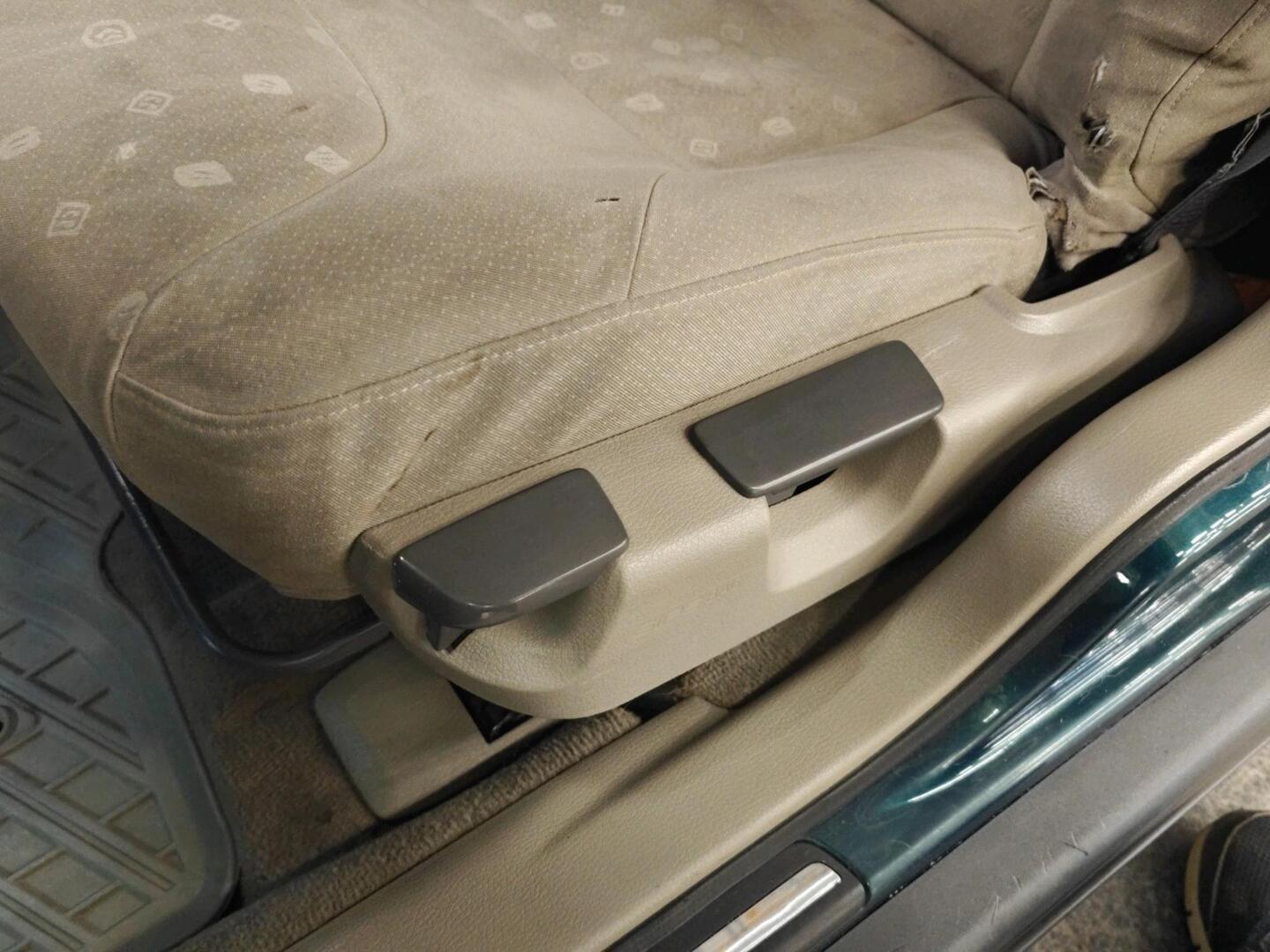 VOLVO V70 2001