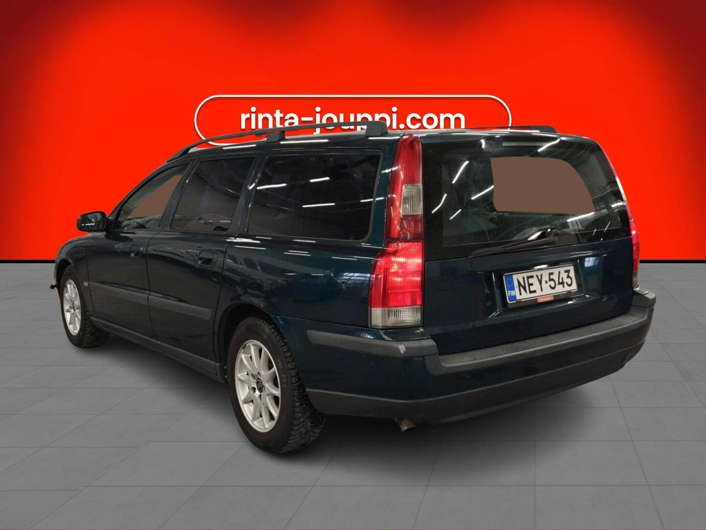 VOLVO V70 2001