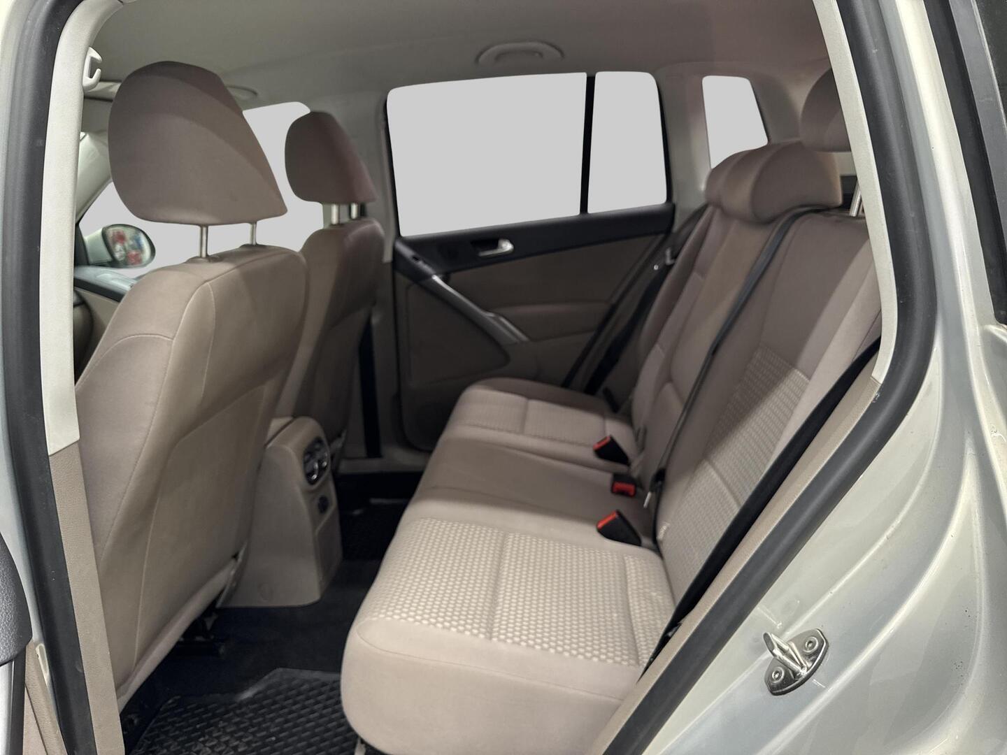 VOLKSWAGEN Tiguan 2008