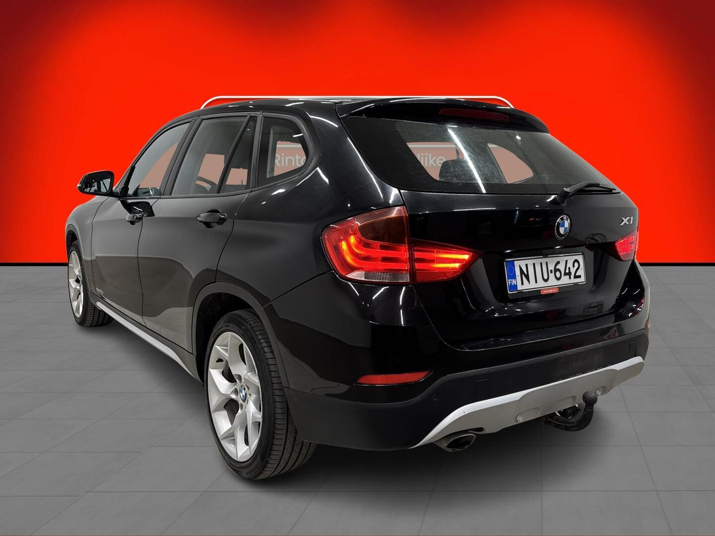 BMW X1 2012